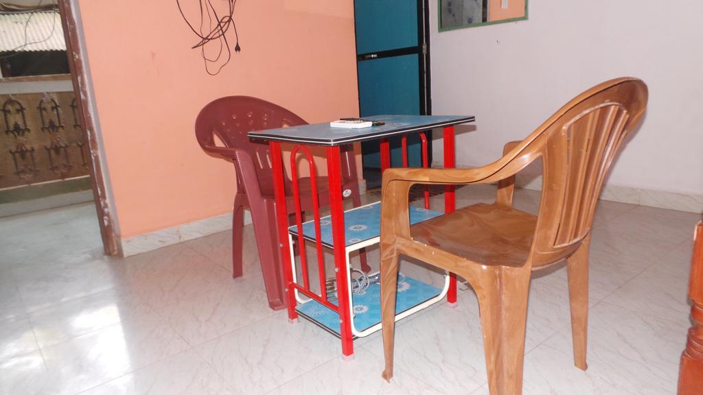 J.S Holiday Guest House Calangute Eksteriør bilde