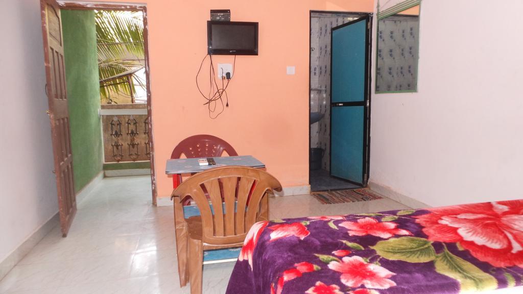 J.S Holiday Guest House Calangute Eksteriør bilde