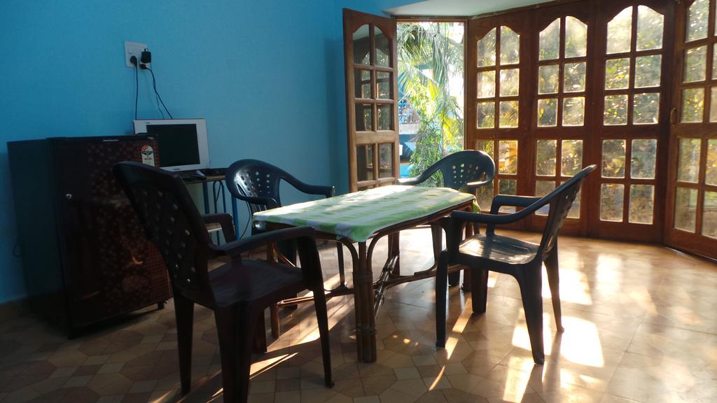 J.S Holiday Guest House Calangute Eksteriør bilde