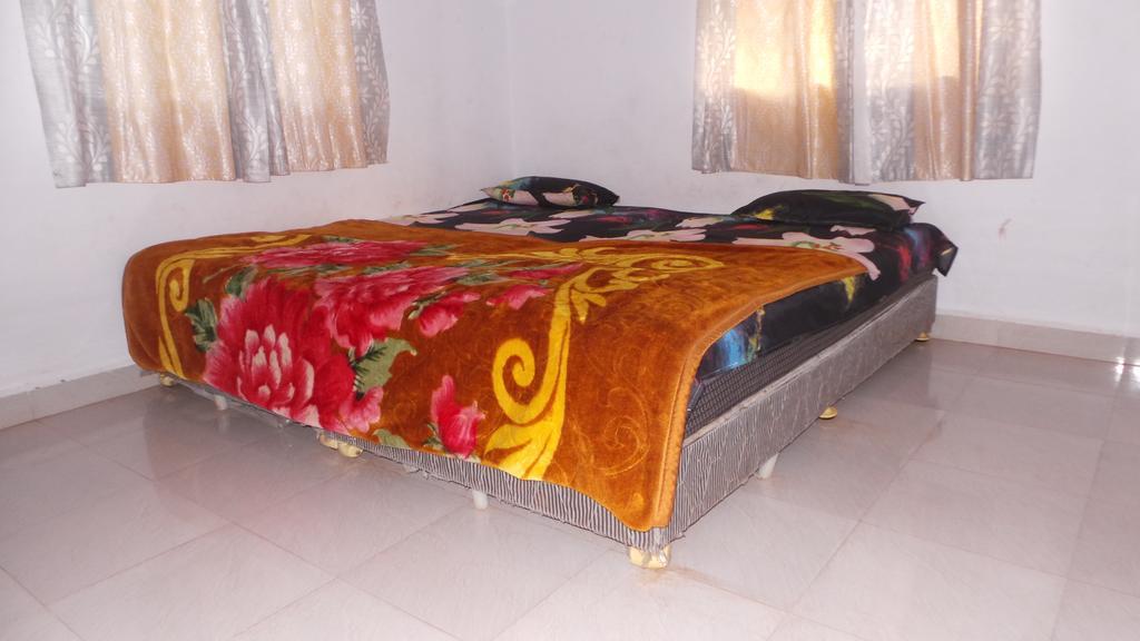 J.S Holiday Guest House Calangute Eksteriør bilde