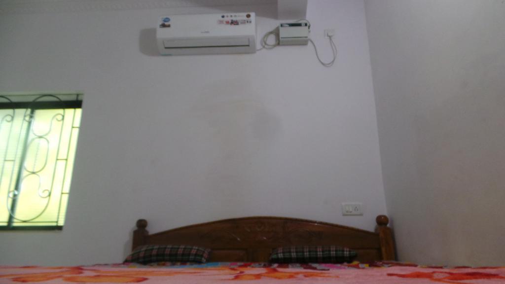 J.S Holiday Guest House Calangute Eksteriør bilde